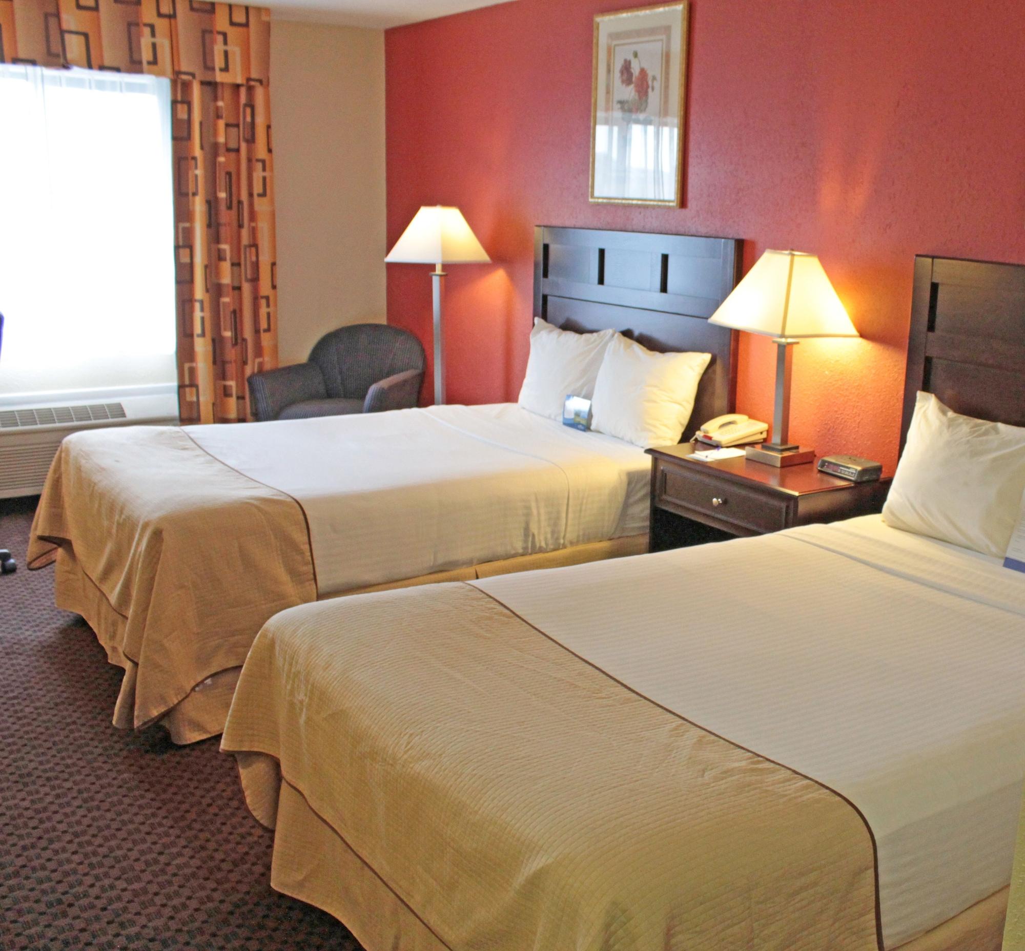 Baymont By Wyndham Battle Creek Downtown Hotel Exterior photo